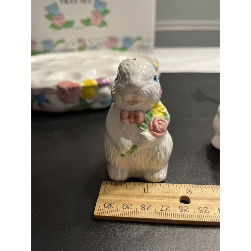 Ceramic Easter Egg Plate with Bunny Rabbit Salt n Pepper Shakers IOB